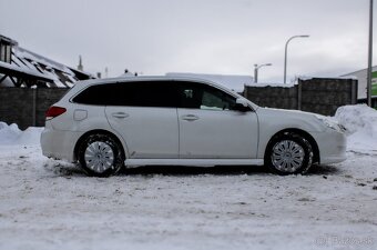 Subaru Legacy 2.0 - 3