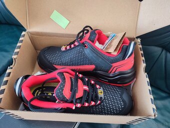 Pracovná bezpečnostná obuv - 3