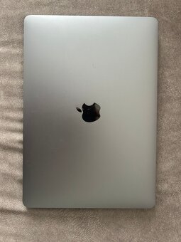MacBook Air 13" M1 – 8GB / 256GB top stav - 3