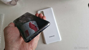 Samsung Galaxy S20 Plus - popukaný, funkčný - 3