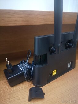 WiFi Router 4G na SIM kartu Huawei - 3