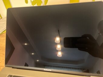 Apple MacBook Pro 16" - 3