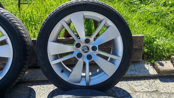 5x112 R18 --- ŠKODA SUPERB ... - 3