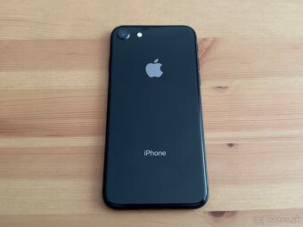 iPhone 8 256GB čierny - 3