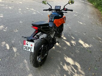 KTM DUKE 125 - 3