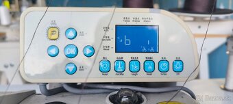 Průmyslový automatický 4 nitný overlock Jack JK-904E - 3