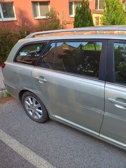 Toyota Avensis - 3