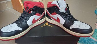 Predám tenisky Air Jordan 1 Mid - 3
