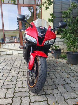 Honda CBR 600RR 2007 - 3