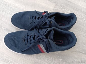 Dámske tenisky Tommy Hilfiger...veľ.42 - 3
