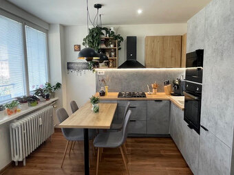 PRE NÁROČNÝCH luxusný 2i byt s 3 lodžiami na Krčulovej - 3