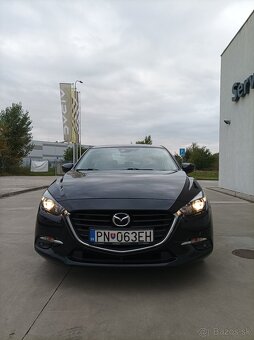 Mazda 3 Sedan 2.0 Skyactiv, čierna metalíza - 3