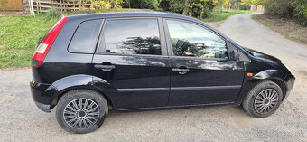 Ford Fiesta 1.4 benzín (59 kW) - 3