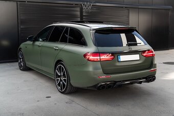 Mercedes-Benz E53 Kombi AMG Multibeam Burmester Masaž - 3