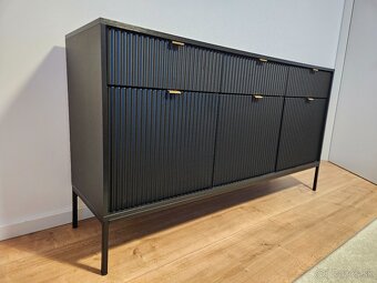 Komoda a nočné stolíky v novom stave - 3