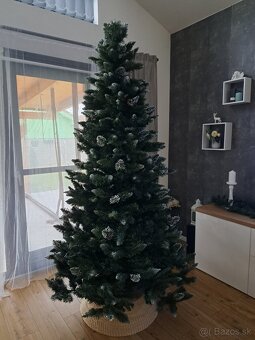 Vianočný stromček  250cm - 3