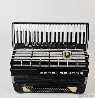 Špičkový akordeon weltmeister s5 po Generálke - 3