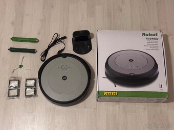 iRobot Roomba i1156 - 3