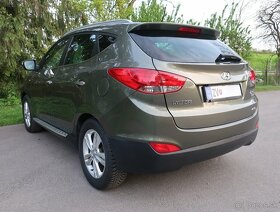 Predám Hyundai ix35 2,0CRDi 135kW/185k Premium-AJ NA SPLÁTKY - 3