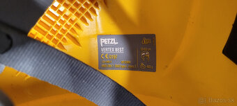 prilba Petzl Vertex Best - žltá - zánovná, 2 x použitá - 3
