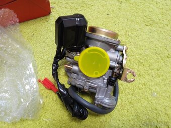 Karburátor nový pre čínsky skúter 4T 50cc 139QMB GY6 - 3
