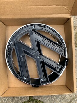 znak na VW predny - 3