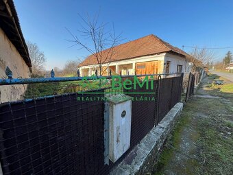 Predaj rodinný dom s veľkým pozemkom - Sikenica /LEVICE/ - 3