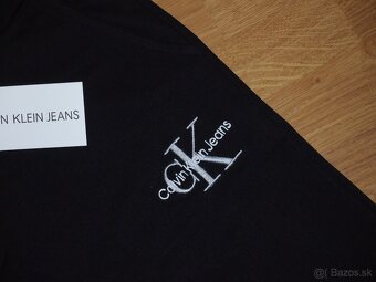 Calvin Klein jeans pánske teplákové kraťasy - šortky - 3