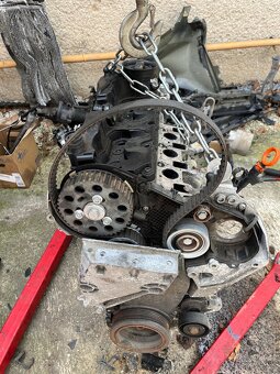 Motor vw polo 1.6 tdi 66kw cayb - 3