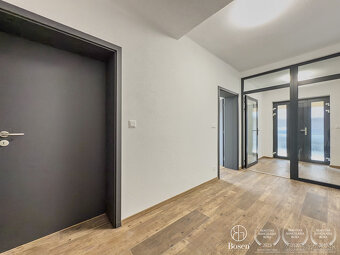 BOSEN | Moderná viacúčelová budova, Lučenec, 140m2 - 3