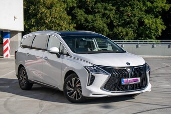 Dongfeng Forthing U-Tour 1. majiteľ 7 miestny v záruke - 3