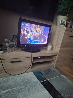Tv - 3
