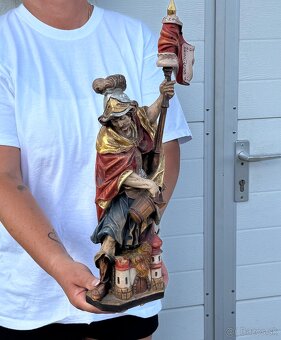 Dřevěná malovaná socha svatý Florián - 3