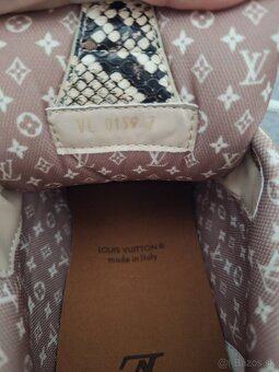 Louis Vuitton - 3