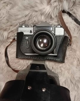 2xfotoaparat Ženiť 1x guarz zoom - 3