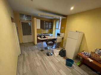 2 miesta pre dievčat v izbe - 3