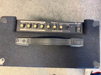 ROLAND KC-150 - 3