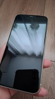 Iphone 11 128 GB Biely 85% batéria - 3