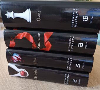 Séria Twilight / Súmrak - Stephenie Meyerová - 3