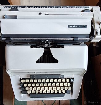 Predám staršie písacie stroje - 3