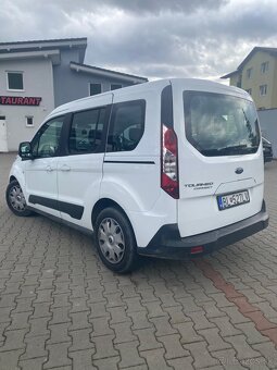 Ford Toureno - 3