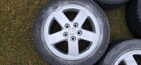Zimna sada Mazda 5x114,3 205/55R16 - 3