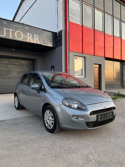 Fiat Punto 1.3 JTD 70kW r.v 2013, 189048km Bez korozie - 3