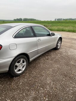 Mercedes c220 sportcoupe 4x4 - 3