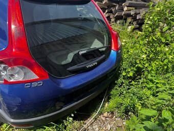 Volvo C30, Nafta 1.6 - 3