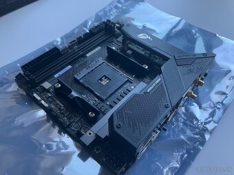 ASUS ROG STRIX B550-I GAMING – Mini-ITX - 3