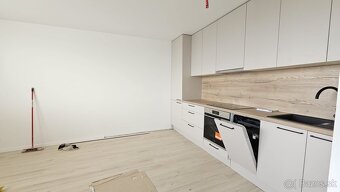 VIVAREAL REZERVOVANÉ NOVÁ kompletná rekonštrukcia 2-izb. b - 3