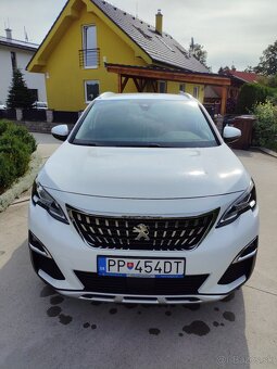 Predám Peugeot 3008 1.2 PureTech Allure - 3