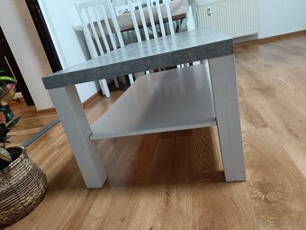 Konferenčný stolík - 3