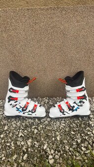 Juniorské lyžiarky ROSSIGNOL HERO J veľ.6 - 3